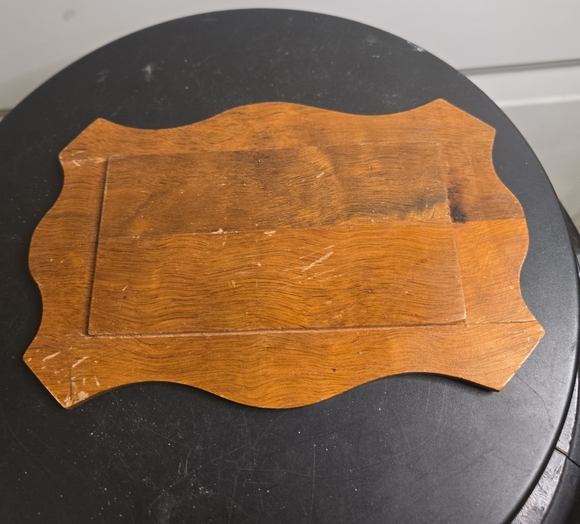 Other - Vintage Wooden Decorative Plaque To Hold An Engraving